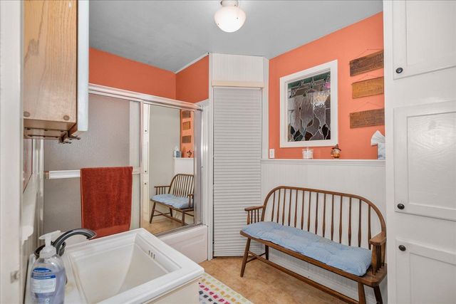 11006 E Boundary Rd, Elk, WA 99009