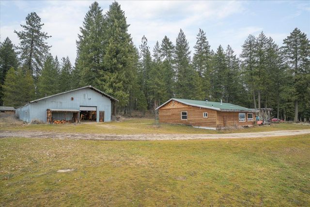 11006 E Boundary Rd, Elk, WA 99009