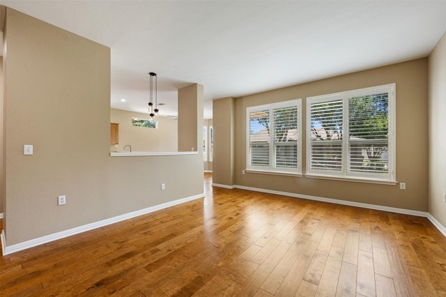 118 Purple Sage DR, Georgetown, TX 78633