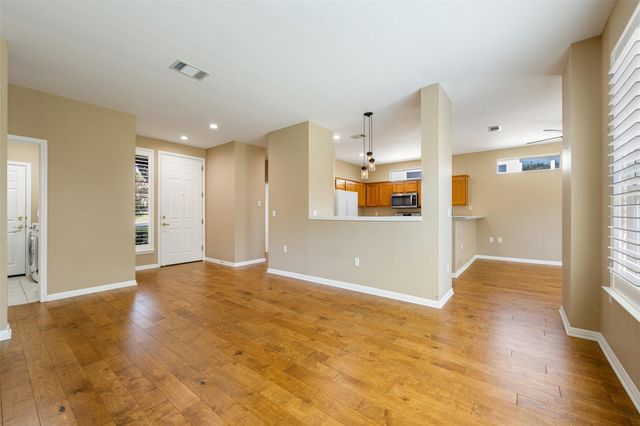 118 Purple Sage DR, Georgetown, TX 78633