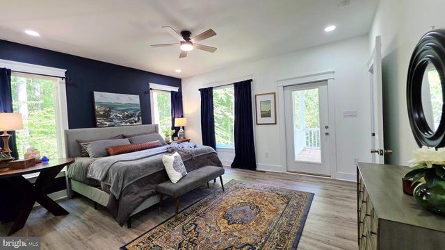515 NOAHS LANDING DR, Bumpass, VA 23024