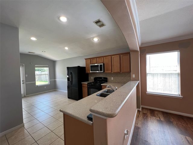 2931 Kainer Meadows Lane, Houston, TX 77047