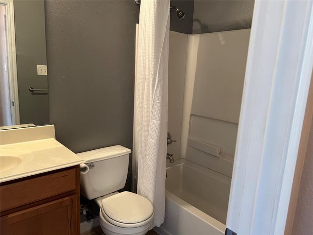 2931 Kainer Meadows Lane, Houston, TX 77047