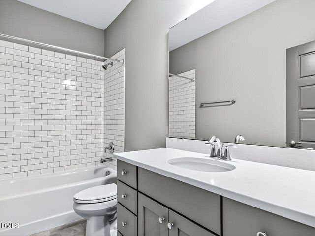 111 Glenpark Place, Cary, NC 27511