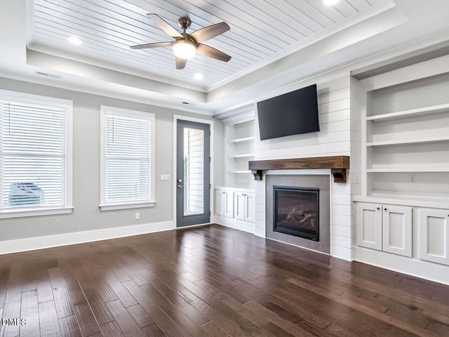 111 Glenpark Place, Cary, NC 27511