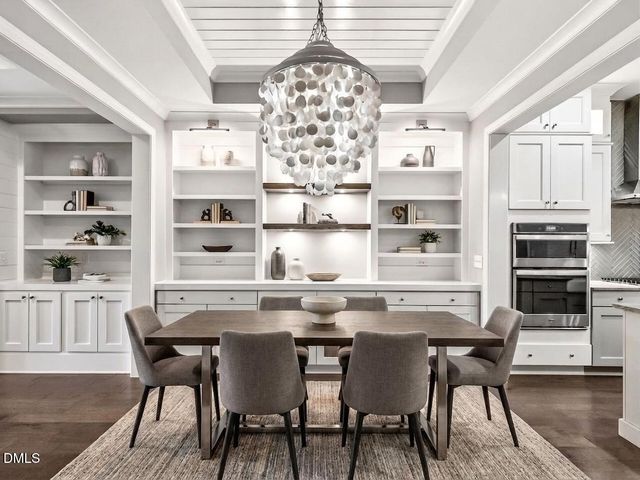 111 Glenpark Place, Cary, NC 27511