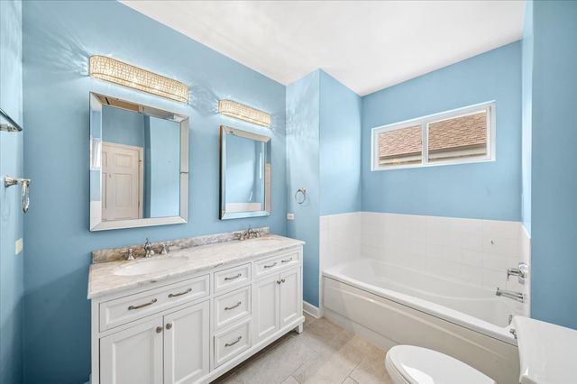 21009 W Torrey Pines Court, Plainfield, IL 60544
