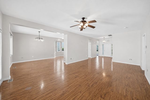 21009 W Torrey Pines Court, Plainfield, IL 60544