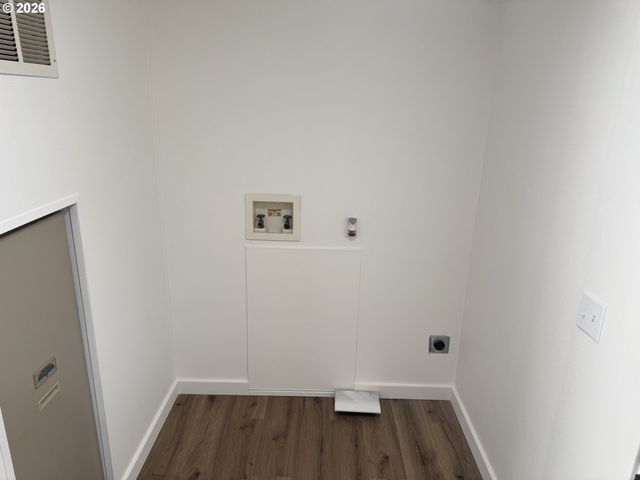 20140 Ne SANDY Blvd 103, Fairview, OR 97024