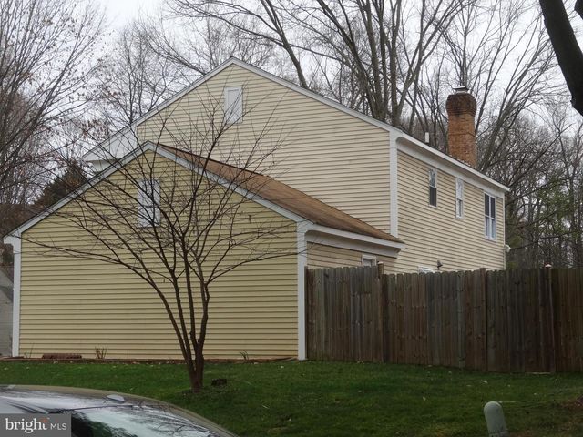 15873 MONTVIEW DR, Dumfries, VA 22025