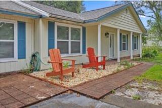 8156 4th Street, Navarre, FL 32566