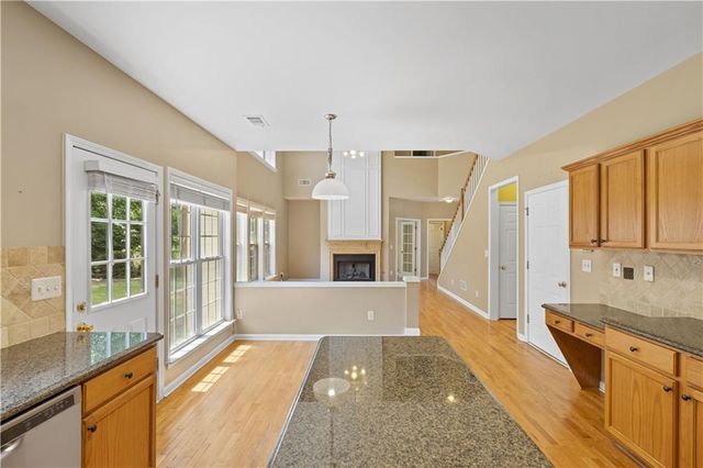 5376 Amberden Hall Drive, Suwanee, GA 30024