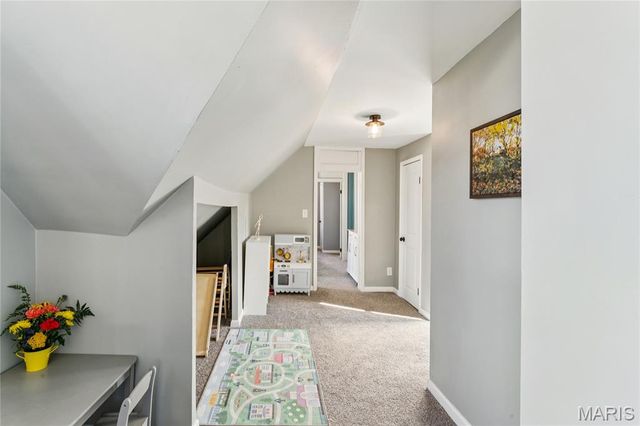 6932 Corbitt Avenue, University City, MO 63130