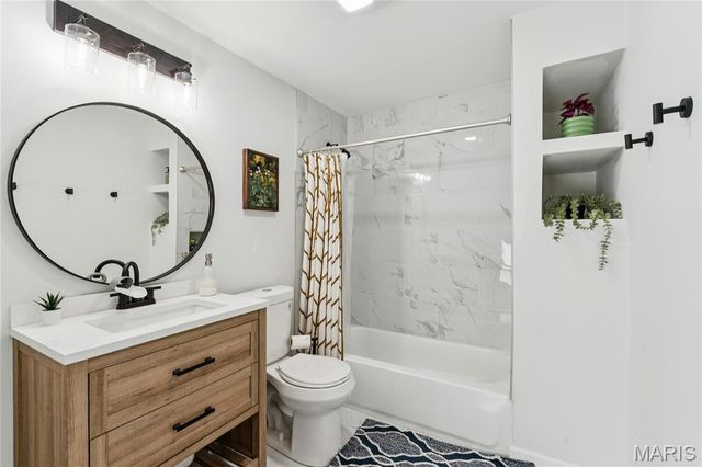 6932 Corbitt Avenue, University City, MO 63130