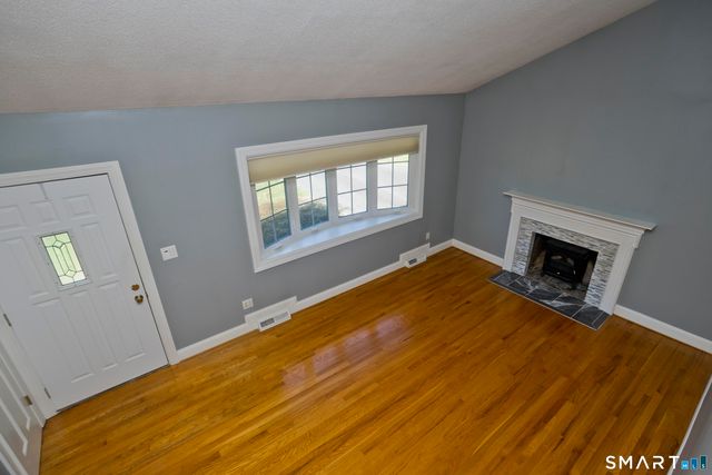 30 Kanter Drive, Vernon, CT 06066