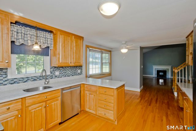 30 Kanter Drive, Vernon, CT 06066
