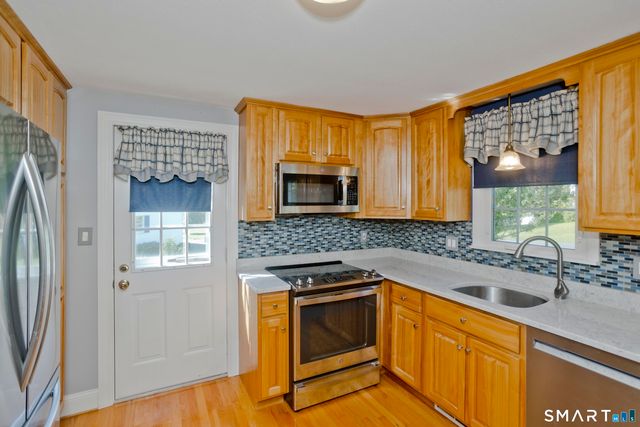 30 Kanter Drive, Vernon, CT 06066