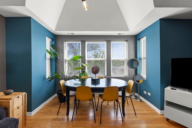 5054 N Troy Street 3, Chicago, IL 60625