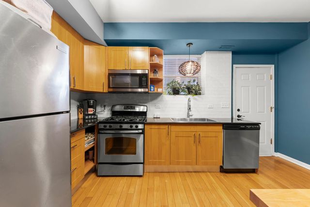 5054 N Troy Street 3, Chicago, IL 60625