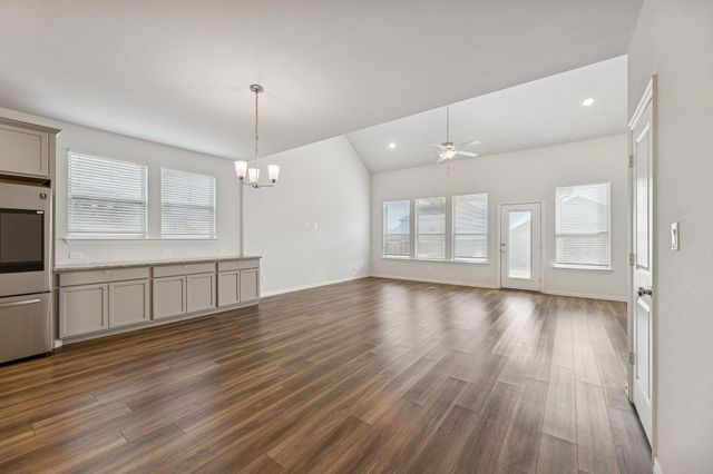 200 Kirwin Drive, Fort Worth, TX 76131