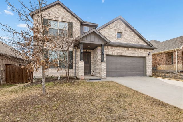 200 Kirwin Drive, Fort Worth, TX 76131