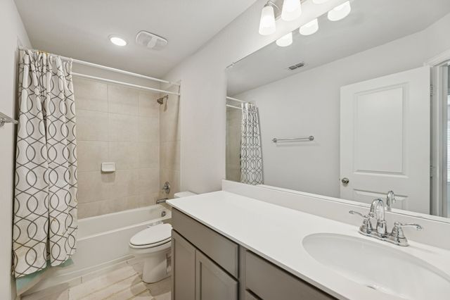 200 Kirwin Drive, Fort Worth, TX 76131