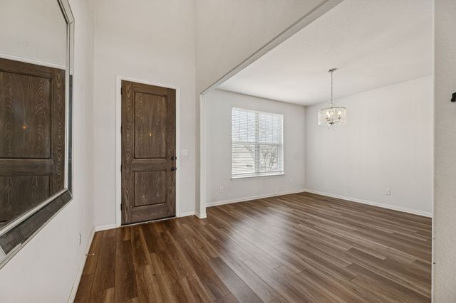 200 Kirwin Drive, Fort Worth, TX 76131