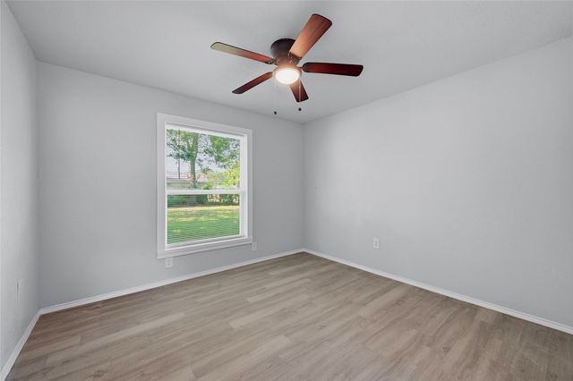 718 W Belden Street, Sherman, TX 75092