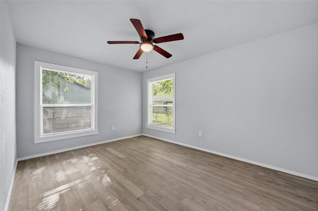 718 W Belden Street, Sherman, TX 75092