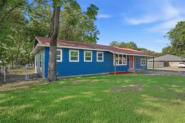 718 W Belden Street, Sherman, TX 75092