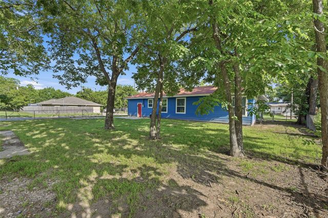 718 W Belden Street, Sherman, TX 75092