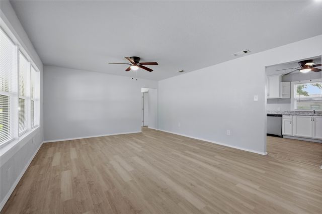 718 W Belden Street, Sherman, TX 75092
