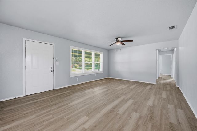718 W Belden Street, Sherman, TX 75092
