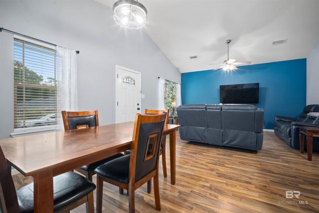 209 Maplewood Loop, Daphne, AL 36526