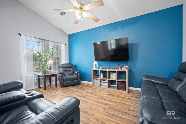 209 Maplewood Loop, Daphne, AL 36526