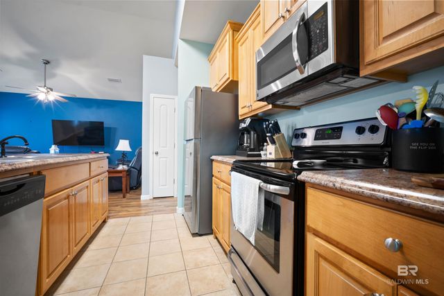 209 Maplewood Loop, Daphne, AL 36526