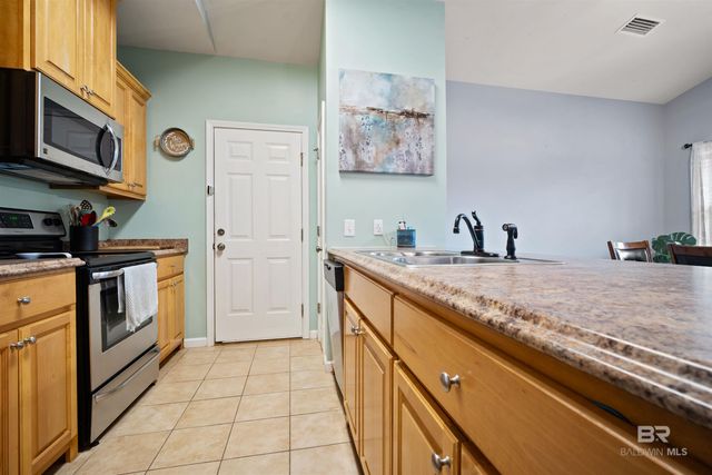 209 Maplewood Loop, Daphne, AL 36526