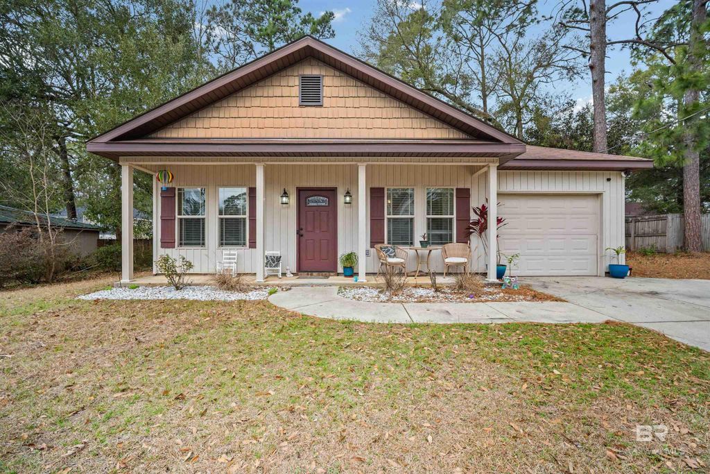 209 Maplewood Loop, Daphne, AL 36526