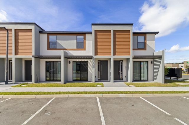 3250 ENERGY DRIVE, Kissimmee, FL 34747