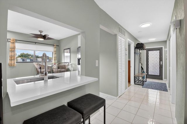 15235 Lakes Of Delray Boulevard 320, Delray Beach, FL 33484