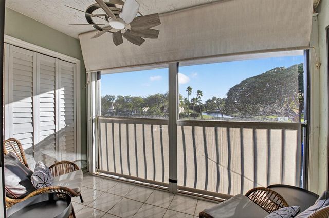 15235 Lakes Of Delray Boulevard 320, Delray Beach, FL 33484