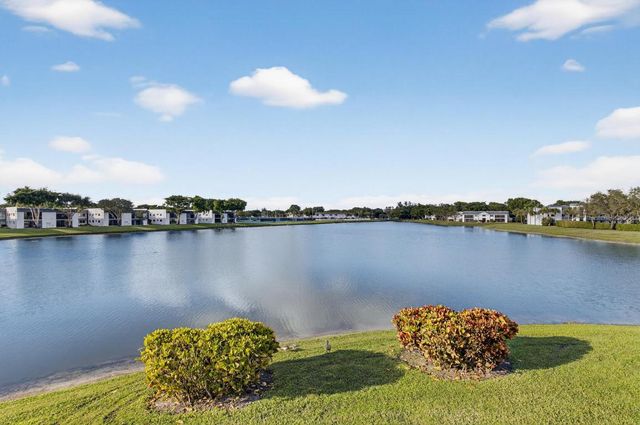 15235 Lakes Of Delray Boulevard 320, Delray Beach, FL 33484