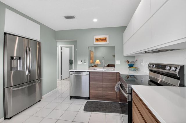 15235 Lakes Of Delray Boulevard 320, Delray Beach, FL 33484