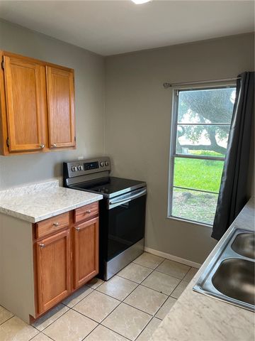4042 Loop 1781, Rockport, TX 78382