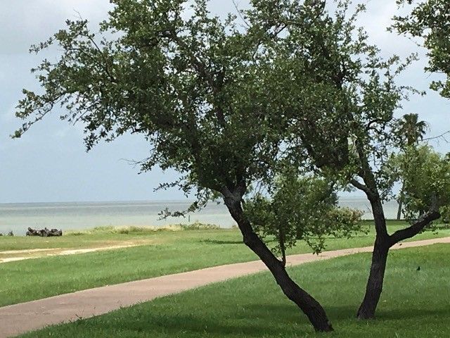 4042 Loop 1781, Rockport, TX 78382