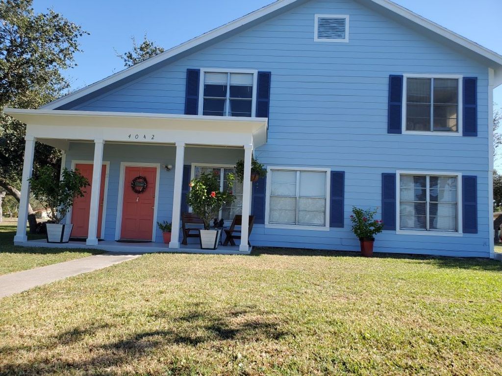 4042 Loop 1781, Rockport, TX 78382