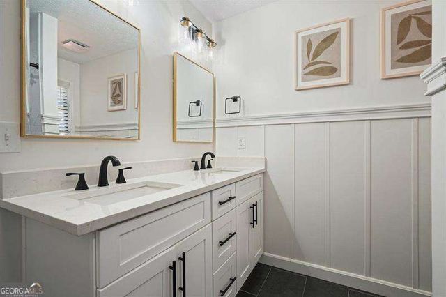 2677 FOREST Way NE, Marietta, GA 30066