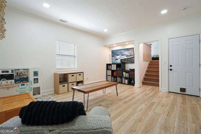 2677 FOREST Way NE, Marietta, GA 30066