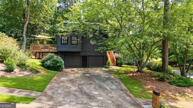 2677 FOREST Way NE, Marietta, GA 30066