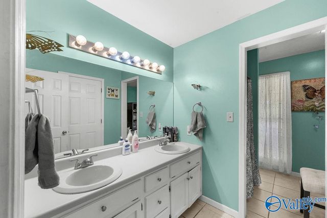 203 Amy Drive, Glencoe, AL 35905